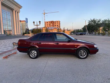 Volkswagen Passat 1994 года за 1 990 000 тг. в Петропавловск – фото 5
