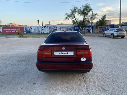 Volkswagen Passat 1994 года за 1 990 000 тг. в Петропавловск – фото 7