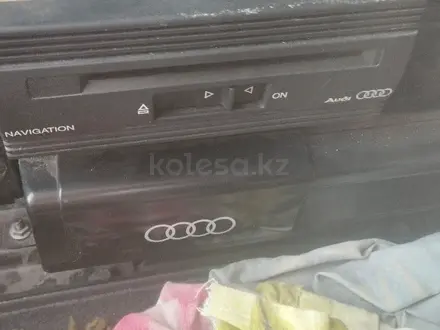 Audi A8 1996 года за 3 100 000 тг. в Караганда – фото 16