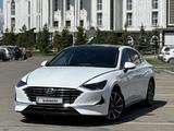 Hyundai Sonata 2022 годаүшін13 600 000 тг. в Астана