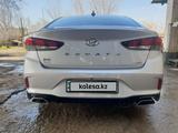 Hyundai Sonata 2019 годаүшін11 000 000 тг. в Алматы – фото 4