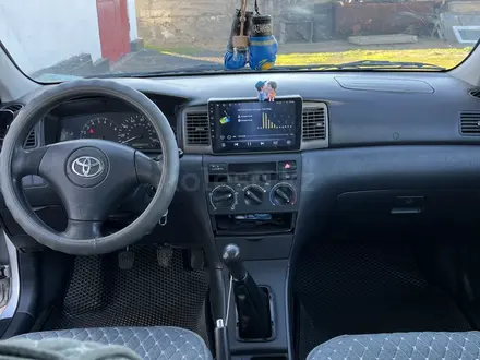 Toyota Corolla 2003 года за 2 900 000 тг. в Астана – фото 2