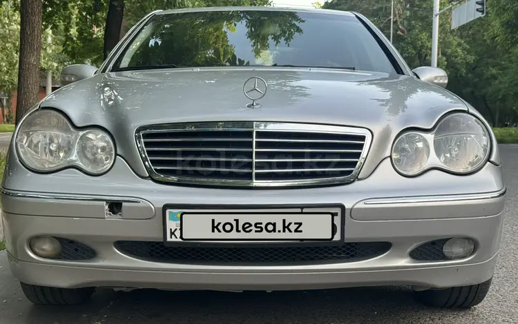 Mercedes-Benz C 240 2003 годаүшін2 800 000 тг. в Алматы