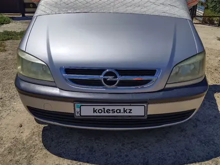 Opel Zafira 2001 года за 3 500 000 тг. в Атырау – фото 4