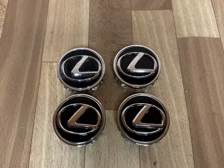 Крышки на колеса для Lexus за 4 000 тг. в Алматы