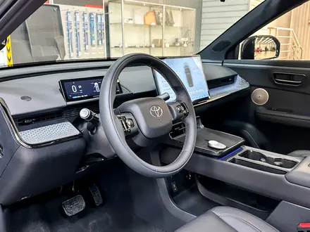 Toyota bZ3X 2025 года за 13 190 000 тг. в Алматы – фото 9