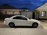 Mercedes-Benz C 240 2000 годаfor4 000 000 тг. в Атырау – фото 4