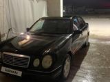 Mercedes-Benz E 280 1997 года за 2 000 000 тг. в Актау