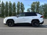 Toyota RAV4 2021 годаүшін15 500 000 тг. в Астана – фото 2