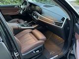 BMW X7 2021 года за 45 000 000 тг. в Алматы – фото 3