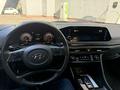 Hyundai Sonata 2021 года за 10 500 000 тг. в Алматы – фото 14