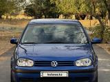 Volkswagen Golf 2002 годаүшін2 700 000 тг. в Шымкент