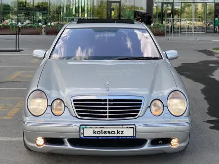 Mercedes-Benz E 55 AMG 2001 года за 10 500 000 тг. в Шымкент