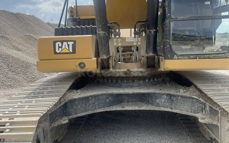 Caterpillar  330 2019 годаүшін47 000 000 тг. в Алматы