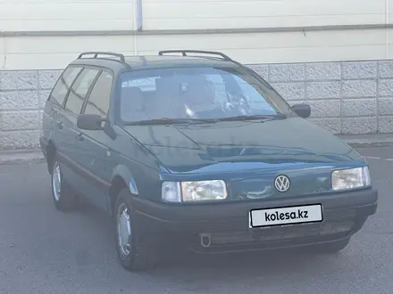 Volkswagen Passat 1992 года за 1 590 000 тг. в Павлодар