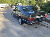 Mercedes-Benz E 260 1990 года за 850 000 тг. в Алматы – фото 2