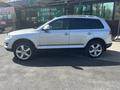 Volkswagen Touareg 2008 годаfor6 000 000 тг. в Алматы – фото 5