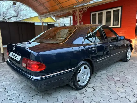 Mercedes-Benz E 280 1997 года за 3 750 000 тг. в Алматы – фото 11