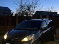 Toyota Sienna 2009 годаfor9 200 000 тг. в Атырау