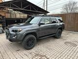 Toyota 4Runner 2021 годаүшін26 500 000 тг. в Алматы – фото 2