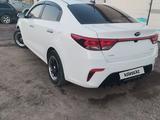 Kia Rio 2019 года за 7 400 000 тг. в Астана – фото 2