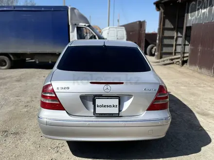 Mercedes-Benz E 320 2004 года за 6 600 000 тг. в Атырау – фото 4