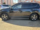 Toyota RAV4 2018 годаүшін10 500 000 тг. в Уральск