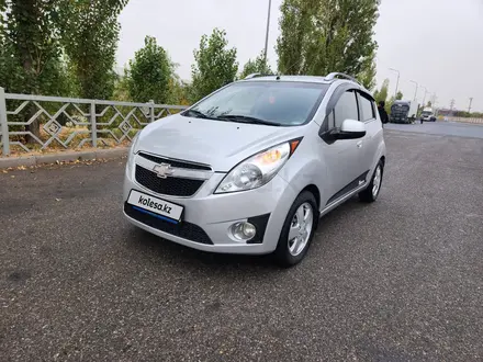 Chevrolet Spark 2011 года за 3 800 000 тг. в Шымкент