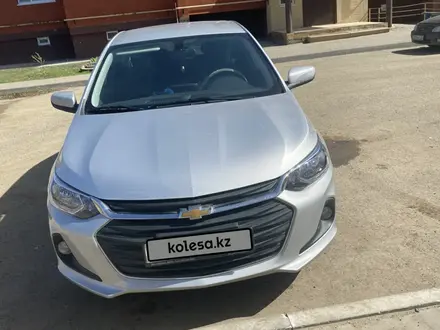 Chevrolet Onix 2023 года за 7 600 000 тг. в Актобе – фото 3