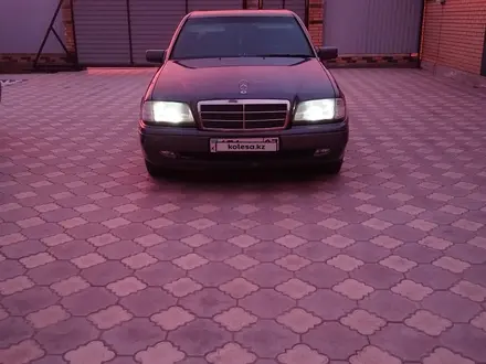 Mercedes-Benz C 180 1995 года за 2 500 000 тг. в Уральск – фото 13
