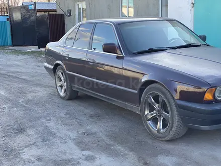 BMW 525 1993 года за 1 900 000 тг. в Семей – фото 3