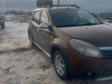 Renault Sandero 2014 года за 3 800 000 тг. в Актобе – фото 2