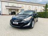 Hyundai Elantra 2014 года за 3 000 000 тг. в Уральск – фото 2