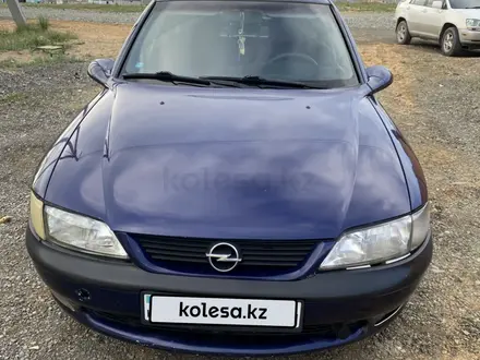 Opel Vectra 1996 года за 450 000 тг. в Актобе