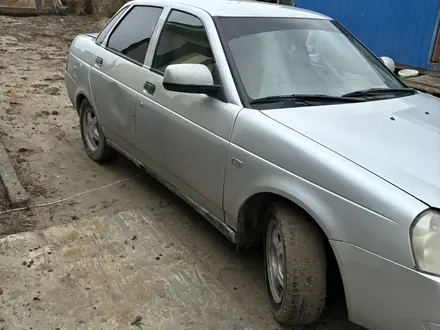 ВАЗ (Lada) Priora 2170 2007 года за 800 000 тг. в Атырау – фото 2