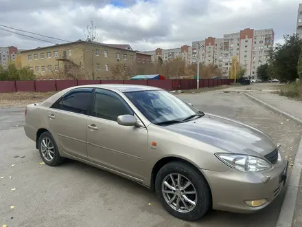 Toyota Camry 2003 года за 4 000 000 тг. в Актобе – фото 3