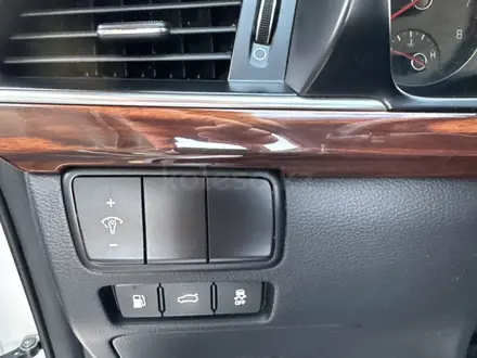 Kia K7 2016 года за 10 500 000 тг. в Алматы – фото 29