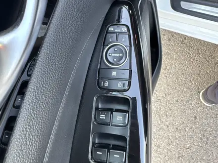 Kia K7 2016 года за 10 500 000 тг. в Алматы – фото 31