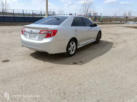 Toyota Camry 2014 года за 6 500 000 тг. в Актобе – фото 5