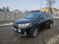 Toyota Highlander 2017 года за 16 900 000 тг. в Алматы