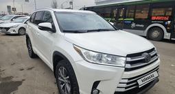 Toyota Highlander 2017 года за 16 000 000 тг. в Алматы – фото 2