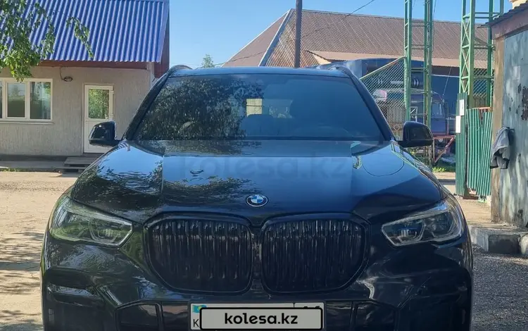 BMW X5 2022 года за 46 950 000 тг. в Усть-Каменогорск