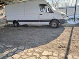 Mercedes-Benz Sprinter 2007 года за 6 600 000 тг. в Алматы – фото 2