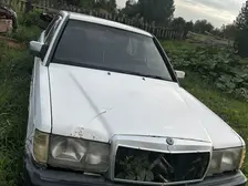 Mercedes-Benz 190, 1993