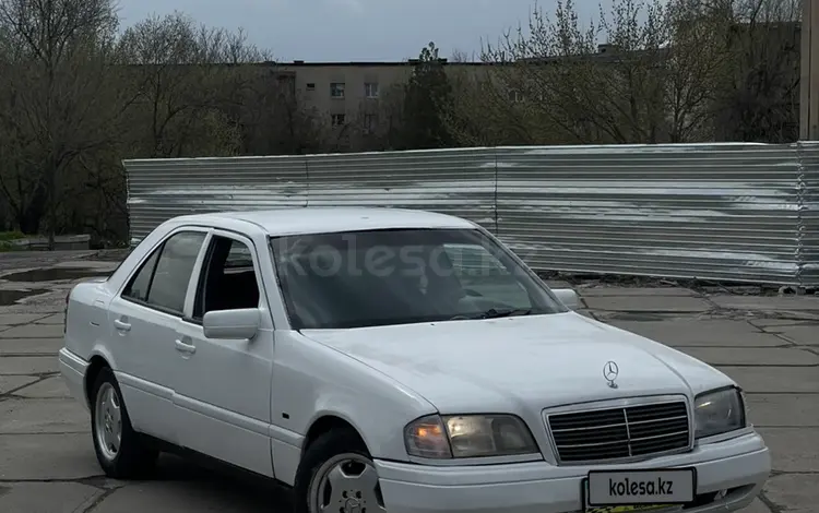 Mercedes-Benz C 180 1995 года за 750 000 тг. в Шымкент