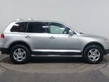 Volkswagen Touareg 2004 года за 4 490 000 тг. в Астана – фото 4