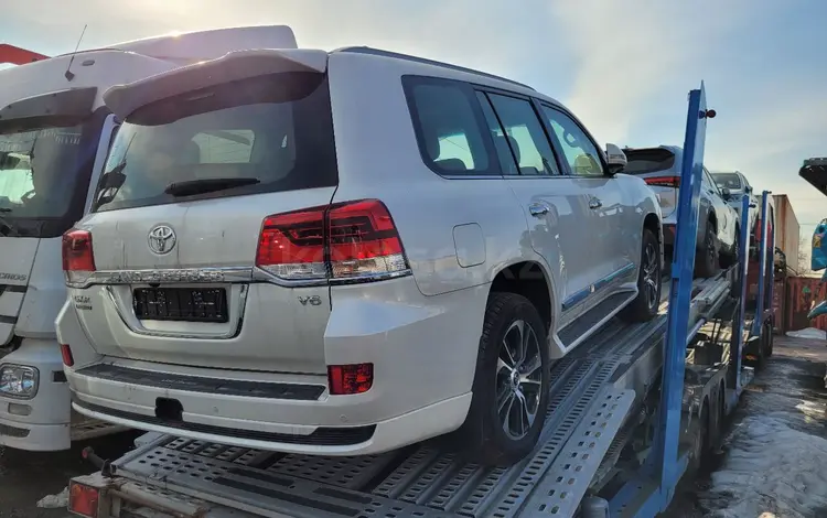 Toyota Land Cruiser 2021 года за 45 500 000 тг. в Алматы