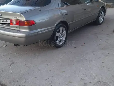 Toyota Camry 2001 года за 4 200 000 тг. в Шымкент – фото 3