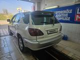 Lexus RX 300 1999 года за 4 800 000 тг. в Сарыагаш – фото 2