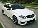 Мерседес W204 Стекло Фар/Mercedes Benz W204 за 15 000 тг. в Астана – фото 2